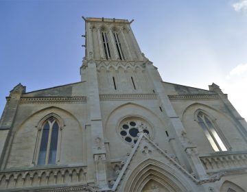 Décider de rénover une église dans sa ville : quand considérations religieuses et patrimoniales s’entremêlent 